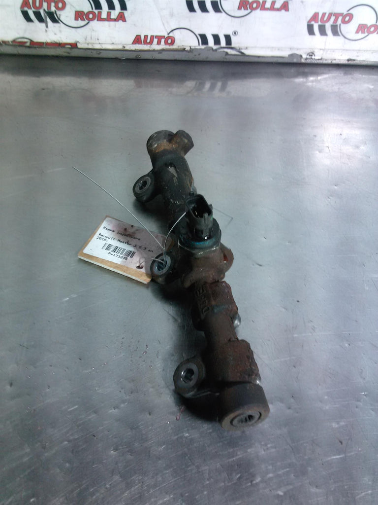 Rampa injectoare Renault Master 3 2.3 an 2015.