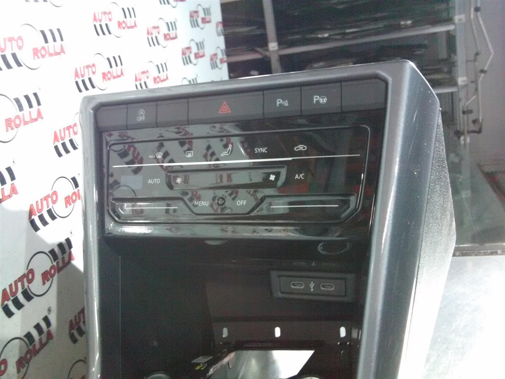 Climatronic Volkswagen T , 1.5TSI, an 2022, DXD