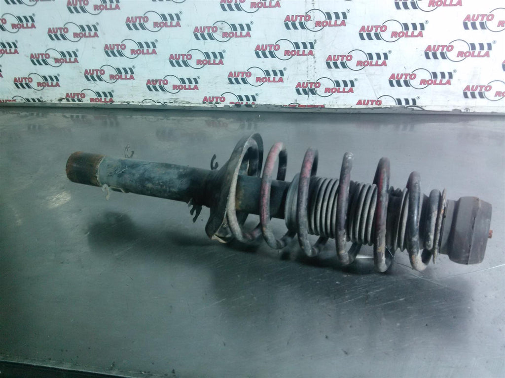 Amortizor dreapta fata Volkswagen Golf 4, 1.9 tdi an 2000, euro 3 AJM