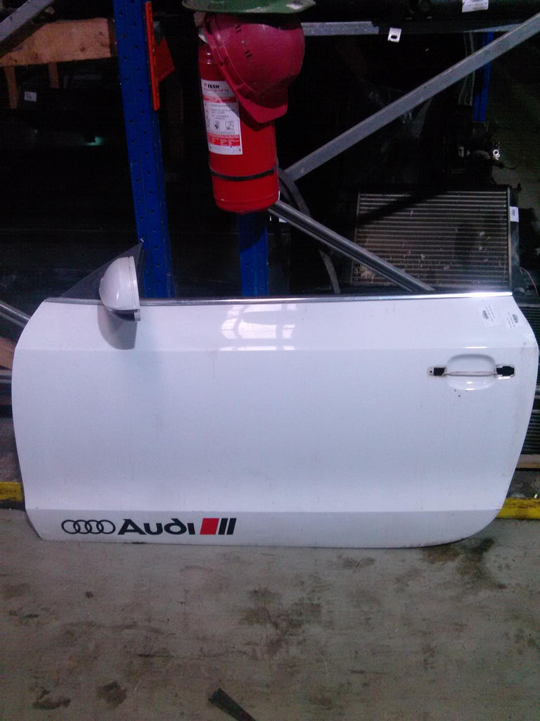 Oglinda stanga fata Audi A5 coupe, an 2012