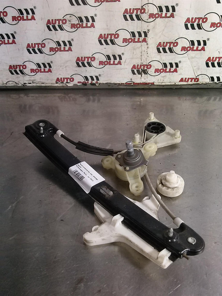 Macara+motoras usa stanga spate Volkswagen Polo, an 2012.