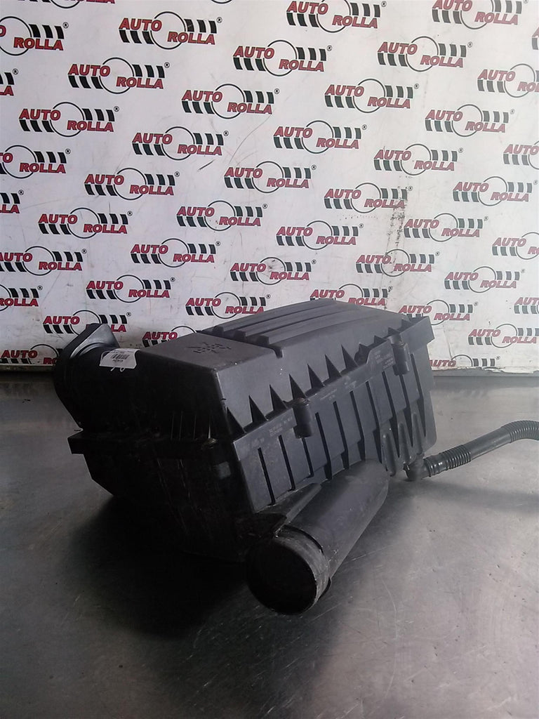 Carcasa filtru aer Volkswagen Passat B6 1.9,an 2006.