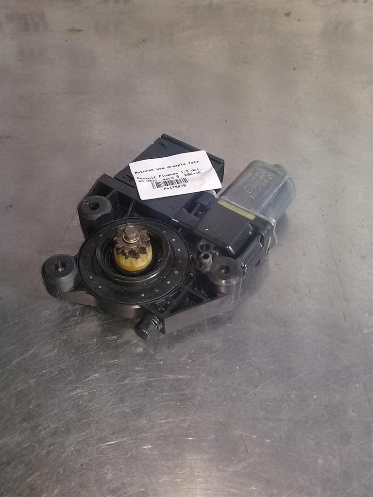 Motoras usa dreapta fata Renault Fluence 1.5 dci, an 2011, euro 5, K9K-J8