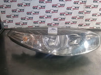 Far dreapta (urechi rupte) Renault Fluence 1.5 dci, an 2011, euro 5, K9K-J8