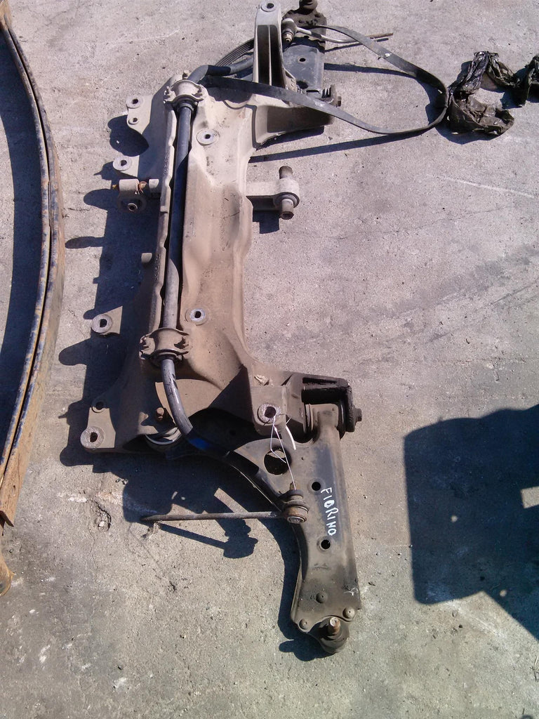 Punte fata Fiat Fiorino 1.3D, an 2011