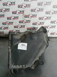 Carcasa filtru aer BMW seria 1 E87 2.0 d, an 2008
