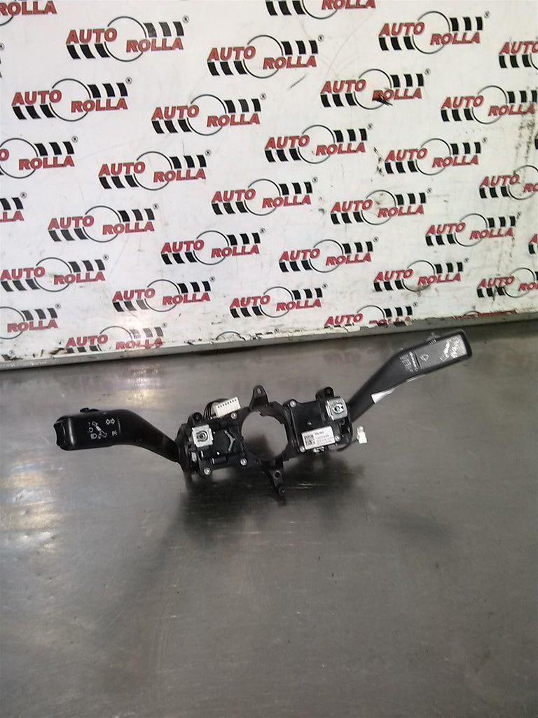 Bloc lumini Skoda Superb an 2013