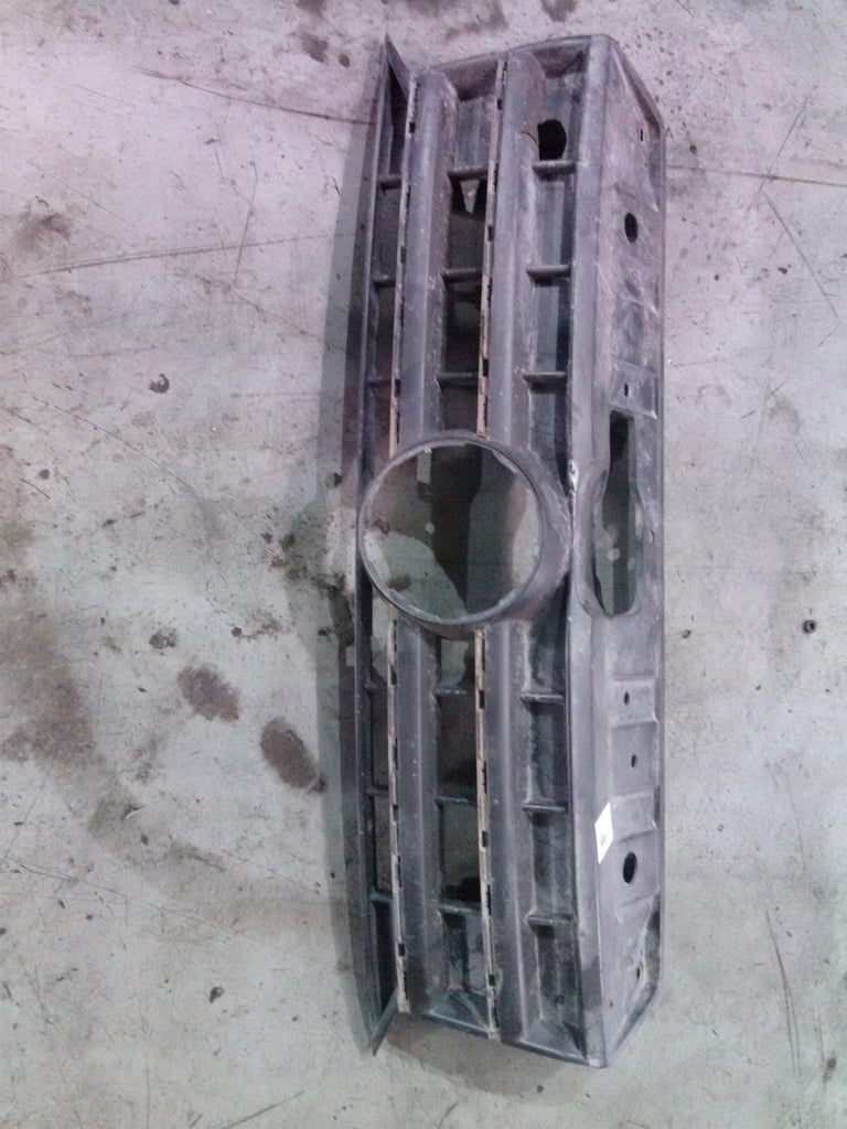 Masca bara fata Volkswagen Transporter T5, an 2006