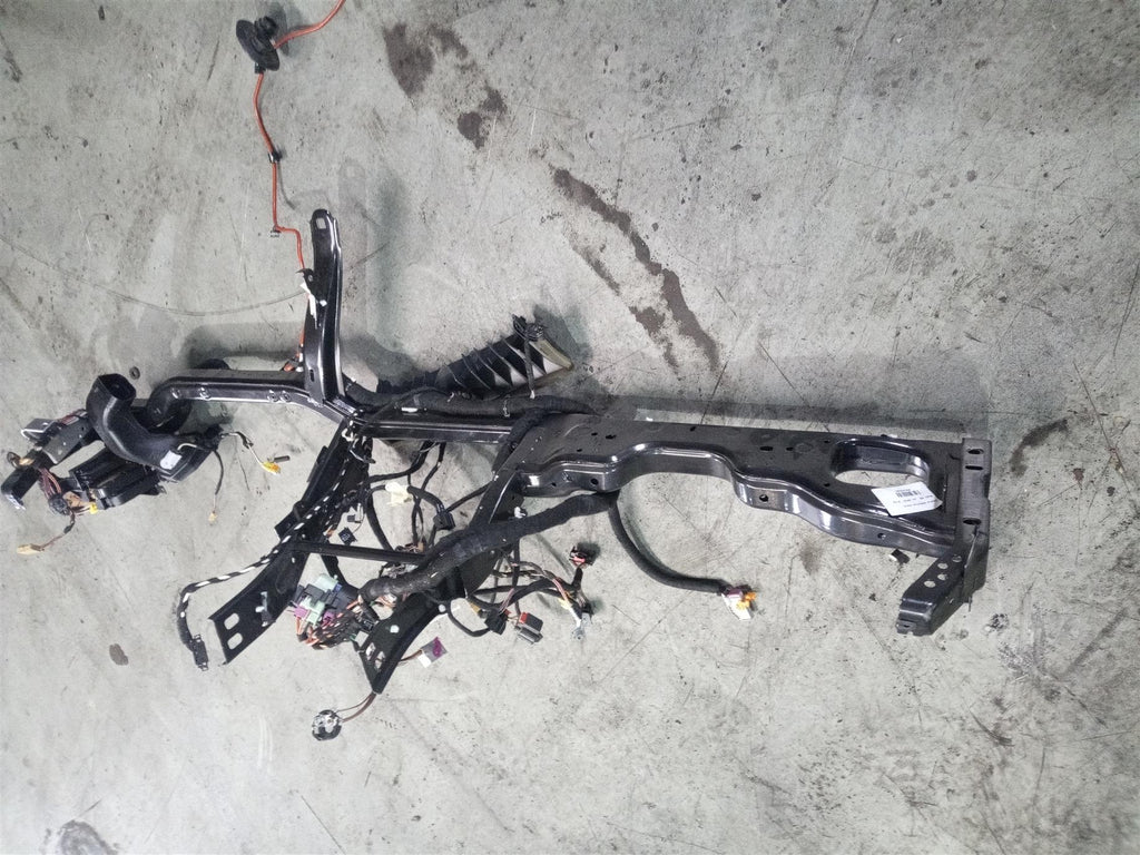 Cadru metalic bord Audi A5 ,an 2013 ,3.0d