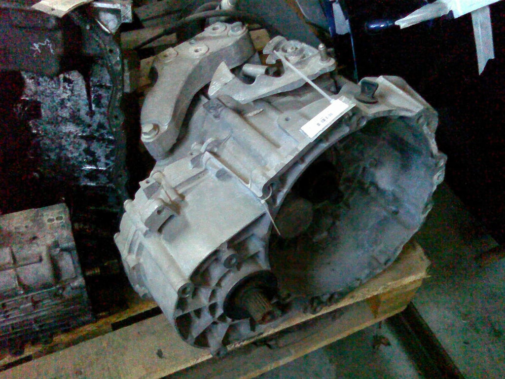 cutie viteze grf, 4x4,  6trepte defecta Volkswagen Golf 5, 2.0TDI 140cp, 4x4