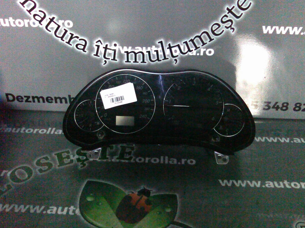 ceas bord Toyota Avensis