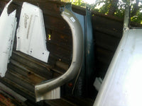 aripa stanga fata Mitsubishi Shogun