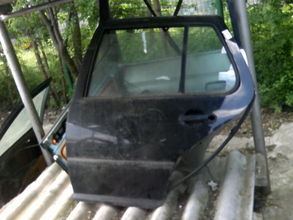 usa stanga spate completa Volkswagen Golf 4