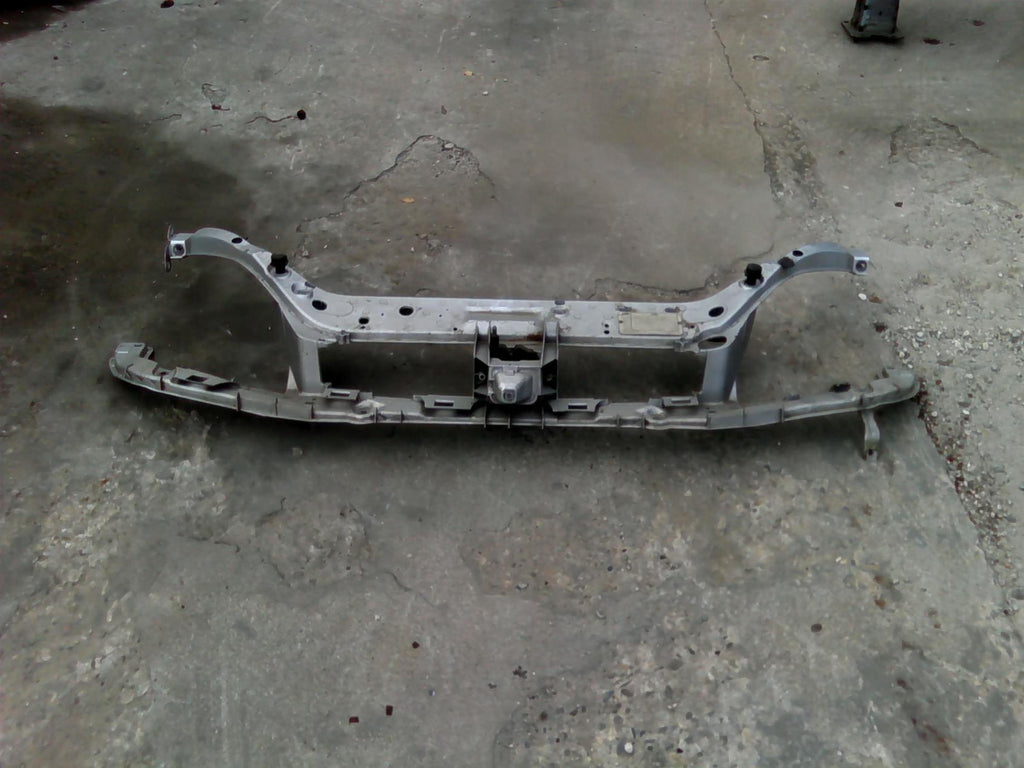 traversa superioara si incuietoare capota Ford Focus 1, 1.8TDDI, an 2001