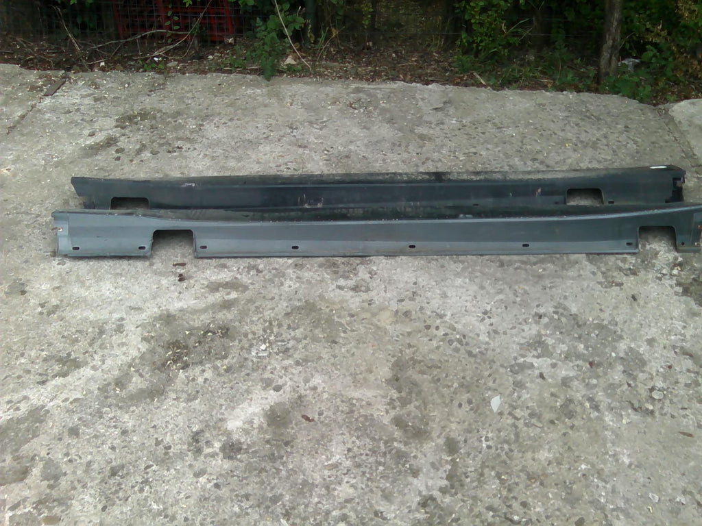 prag fals stanga+dreapta BMW E60