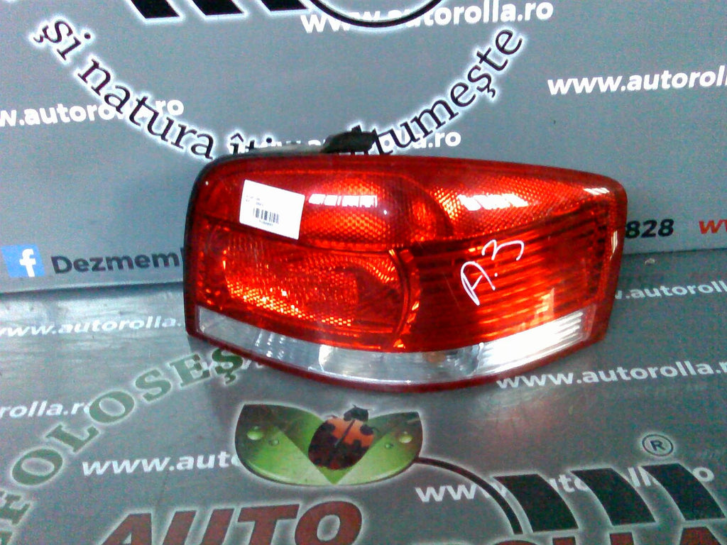 stop dreapta Audi A3, an 2003