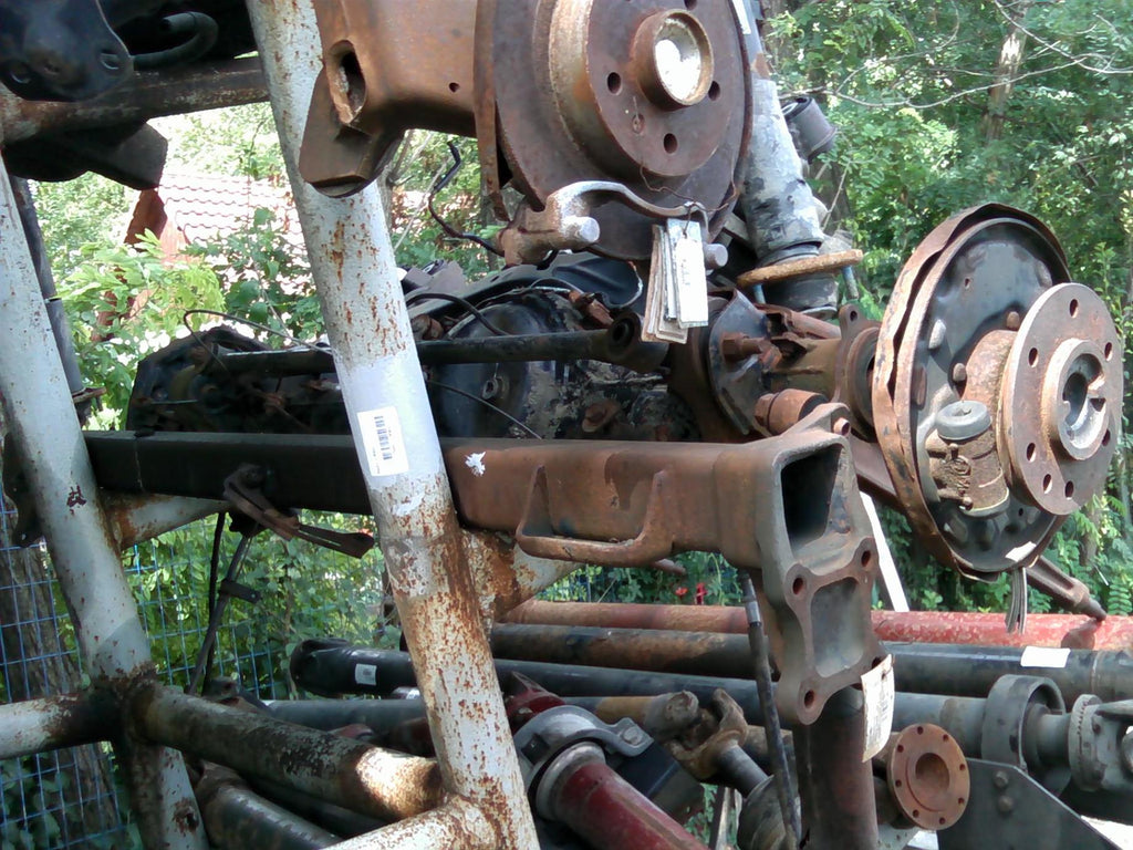 punte spate Toyota Land Cruiser 2