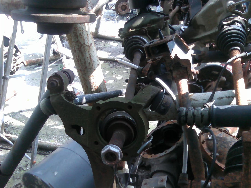 planetara dreapta spate Toyota Rav 4, an 2001