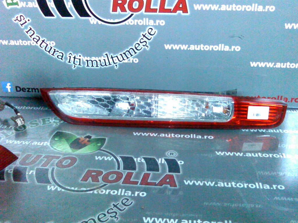 stop dreapta hatchback Ford Focus 2, an 2009