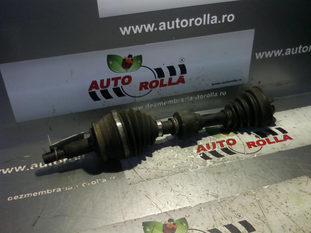 planetara stanga fata Toyota Rav 4, an 2001