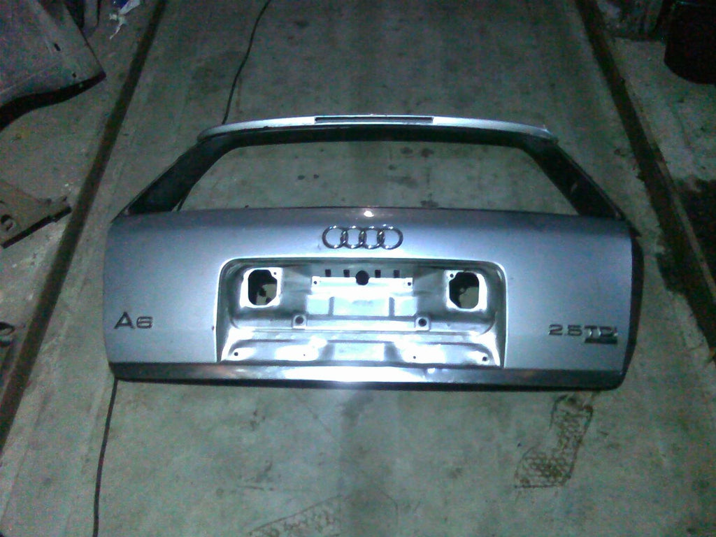 haion fara luneta Audi A6, an 2001
