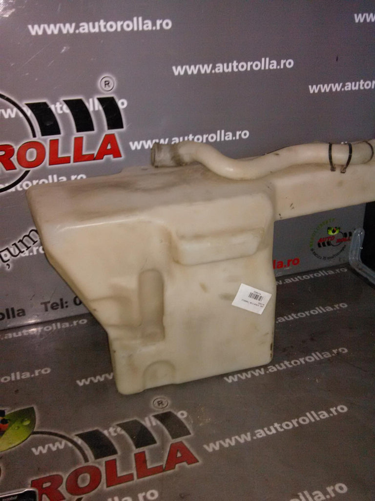 vas stropitor parbriz Mercedes Actros