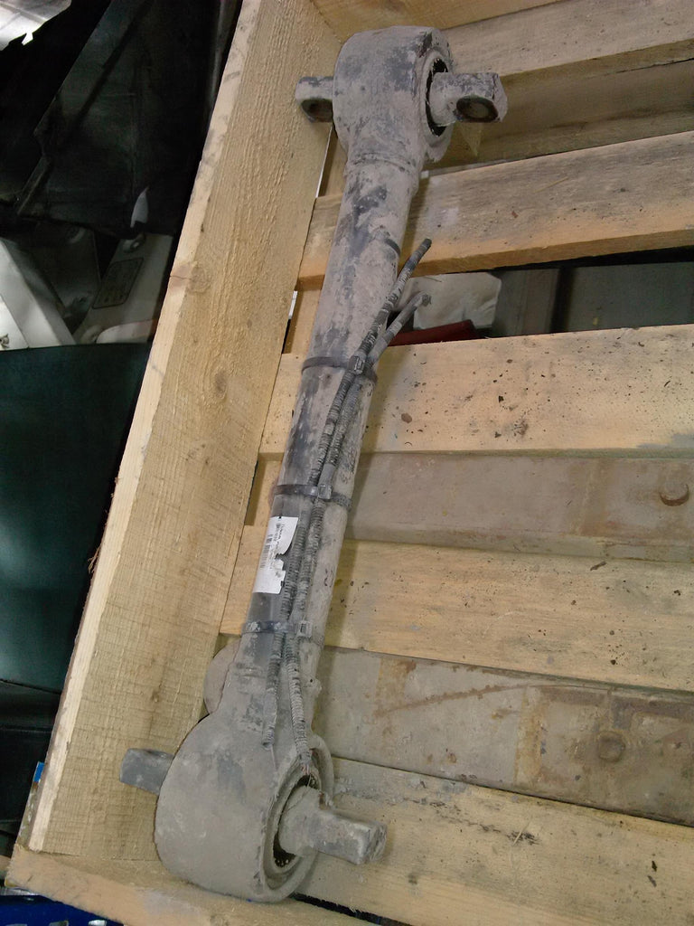 tendon punte spate Iveco Trakker, an 2008