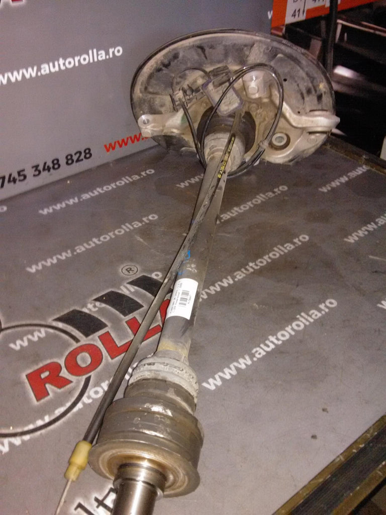 planetara dreapta spate Mercedes Cclass W204, 1.8S kmpresor, an 2009