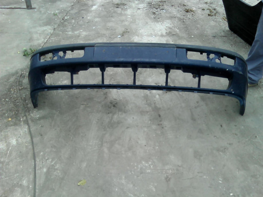 bara fata Volkswagen Passat B4