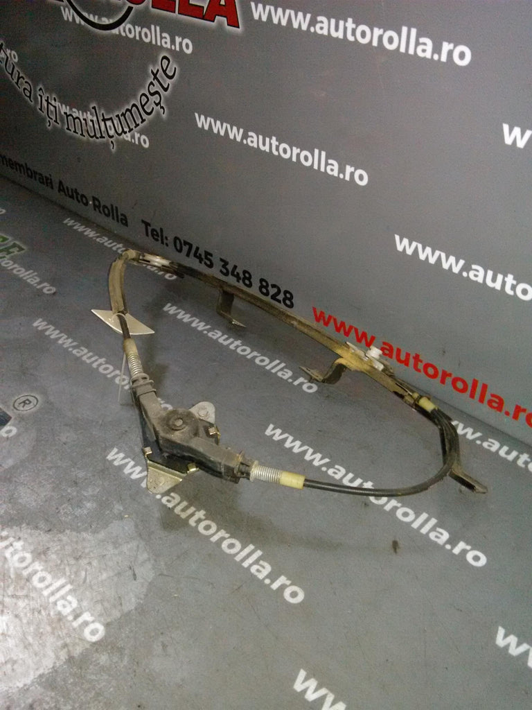 macara mecanica stanga spate Fiat Albea, an 2005