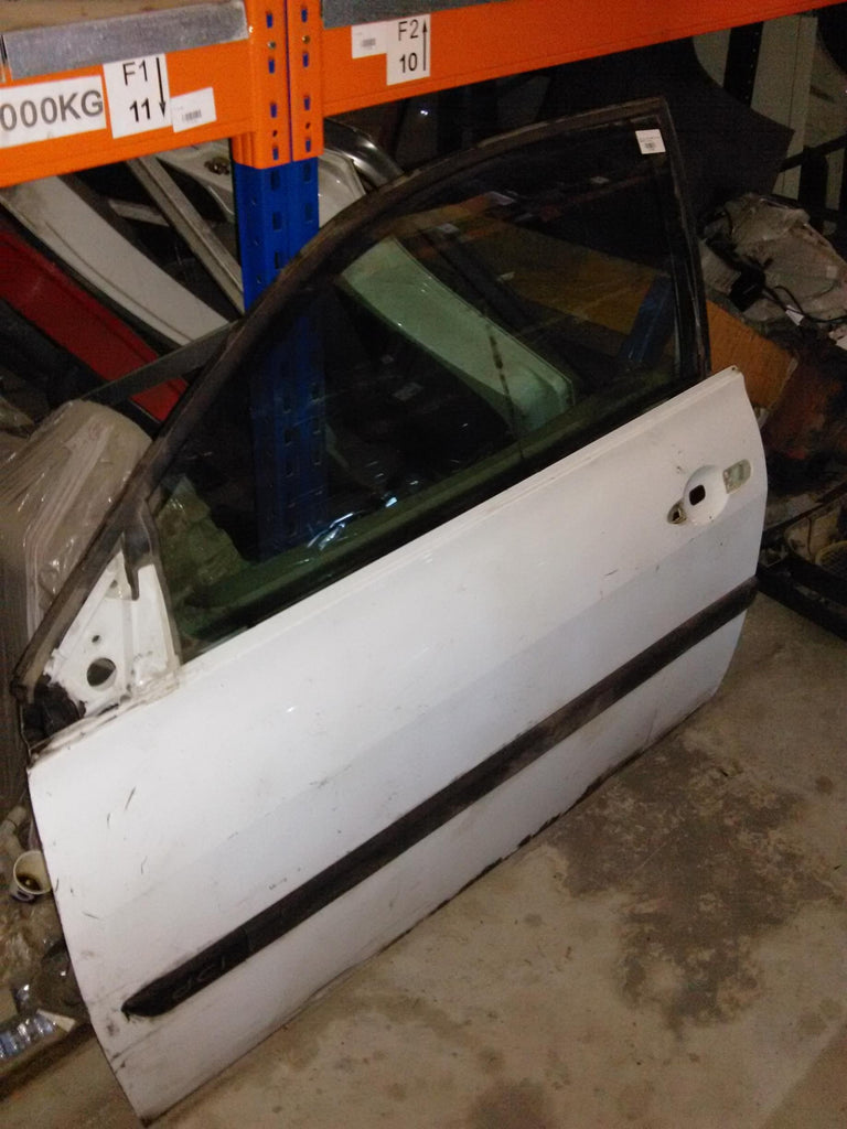 usa stanga fata completa 2 usi Renault Megane, 2 usi