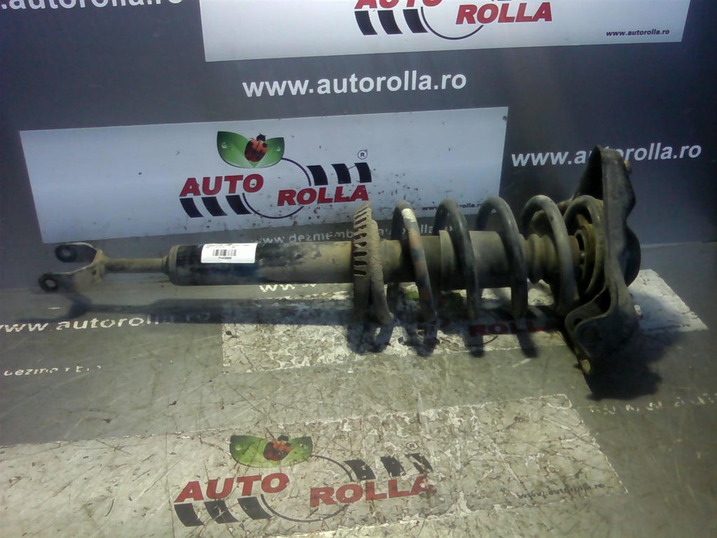 amortizor stanga fata complet Audi A4, an 1998, 2.4S
