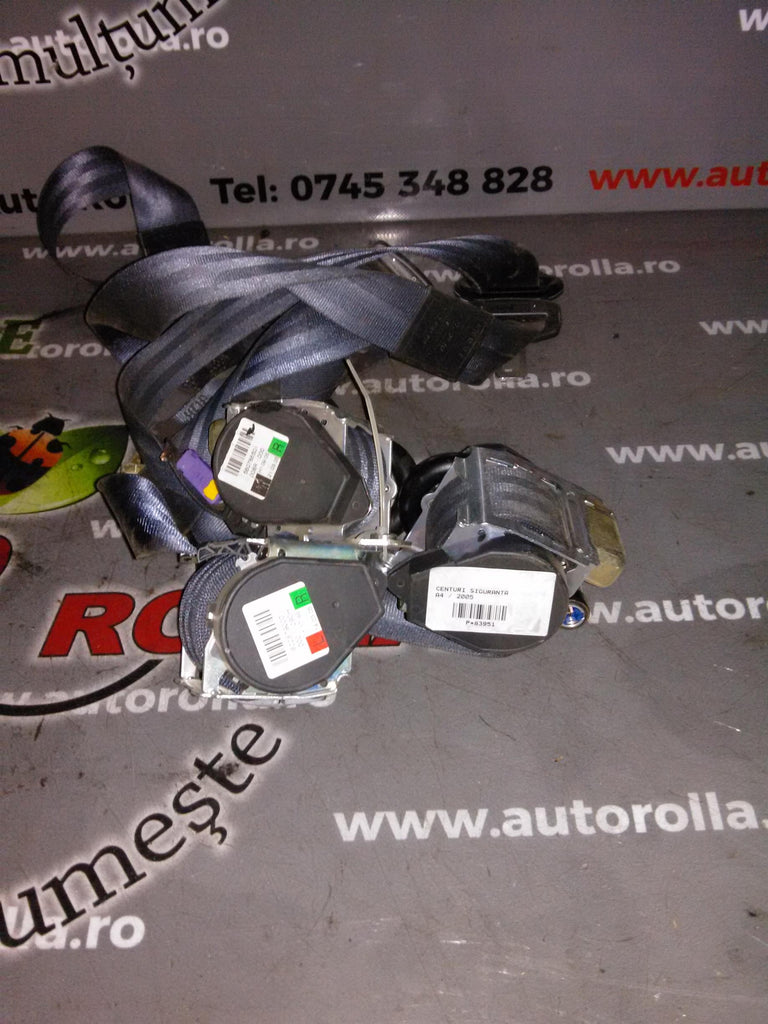 centuri siguranta Audi A4, an 2005