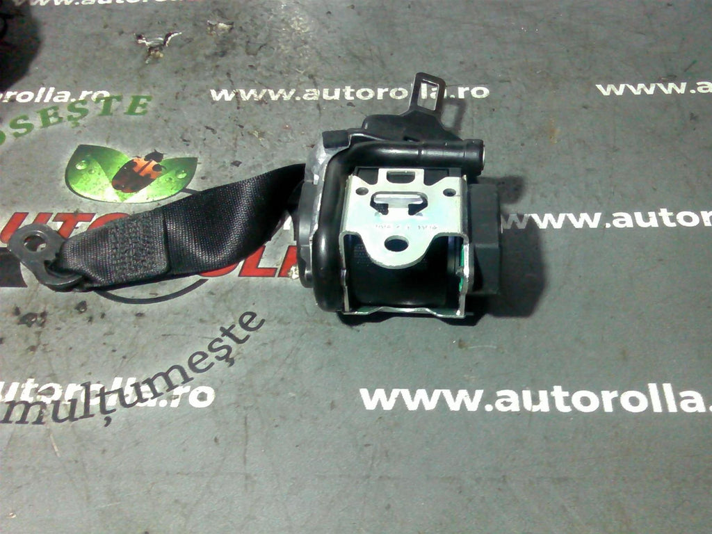 centura stanga spate Mercedes Eclass W211 an 2004