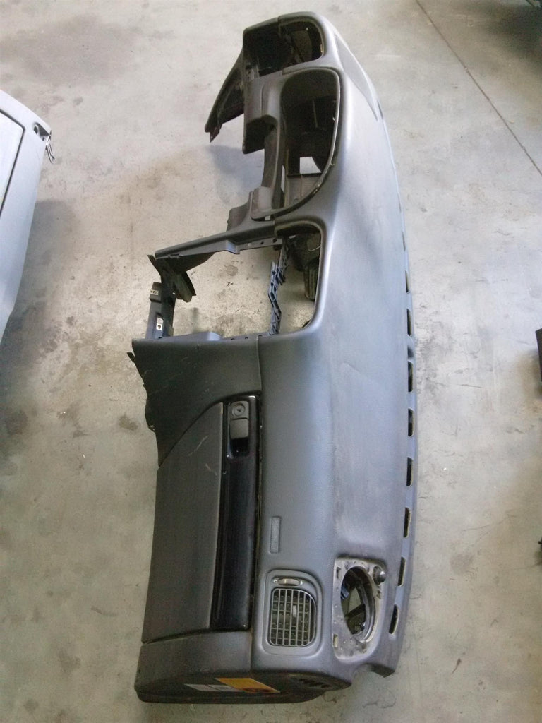 plansa bord Volvo S40, an 2002