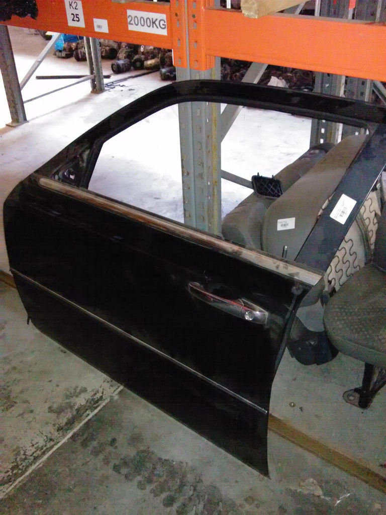 usa stanga fata fara geam Chrysler 300C, an 2006