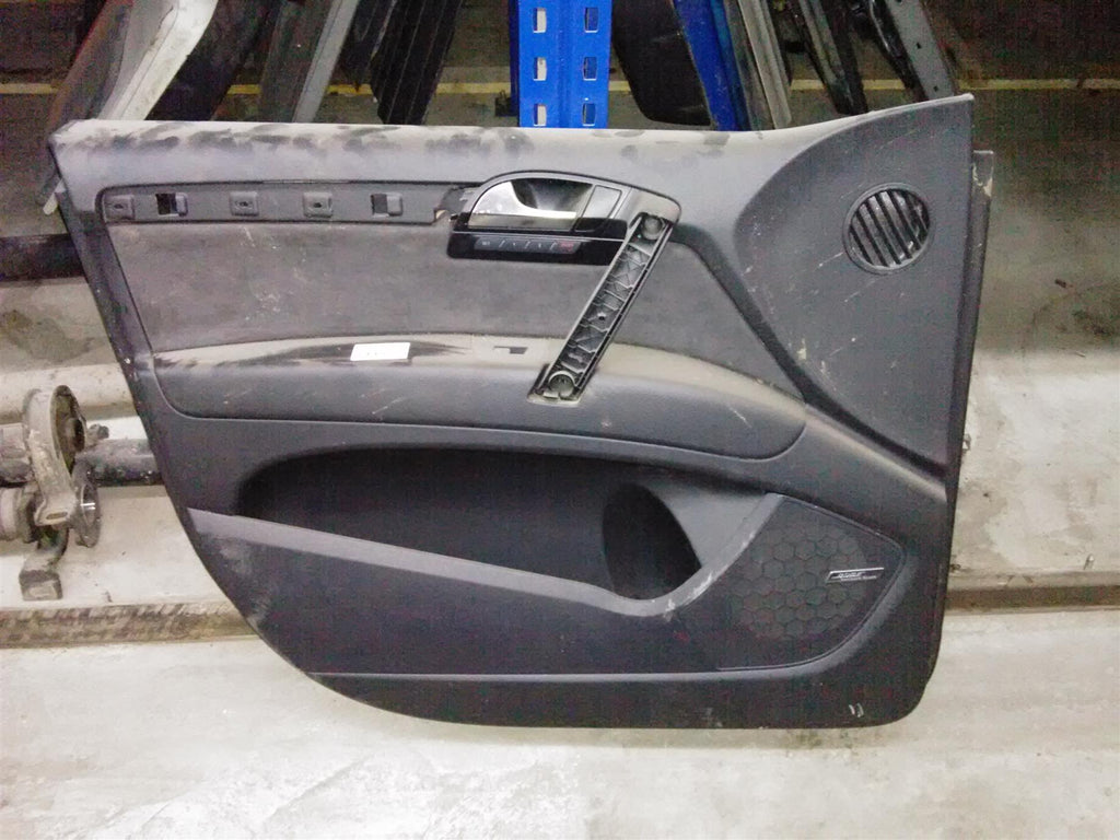 tepiterie usa stanga fata Audi Q7, an 2008