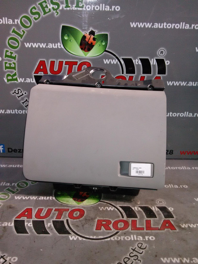 torpedou bord Volkswagen Passat B6, an 2008