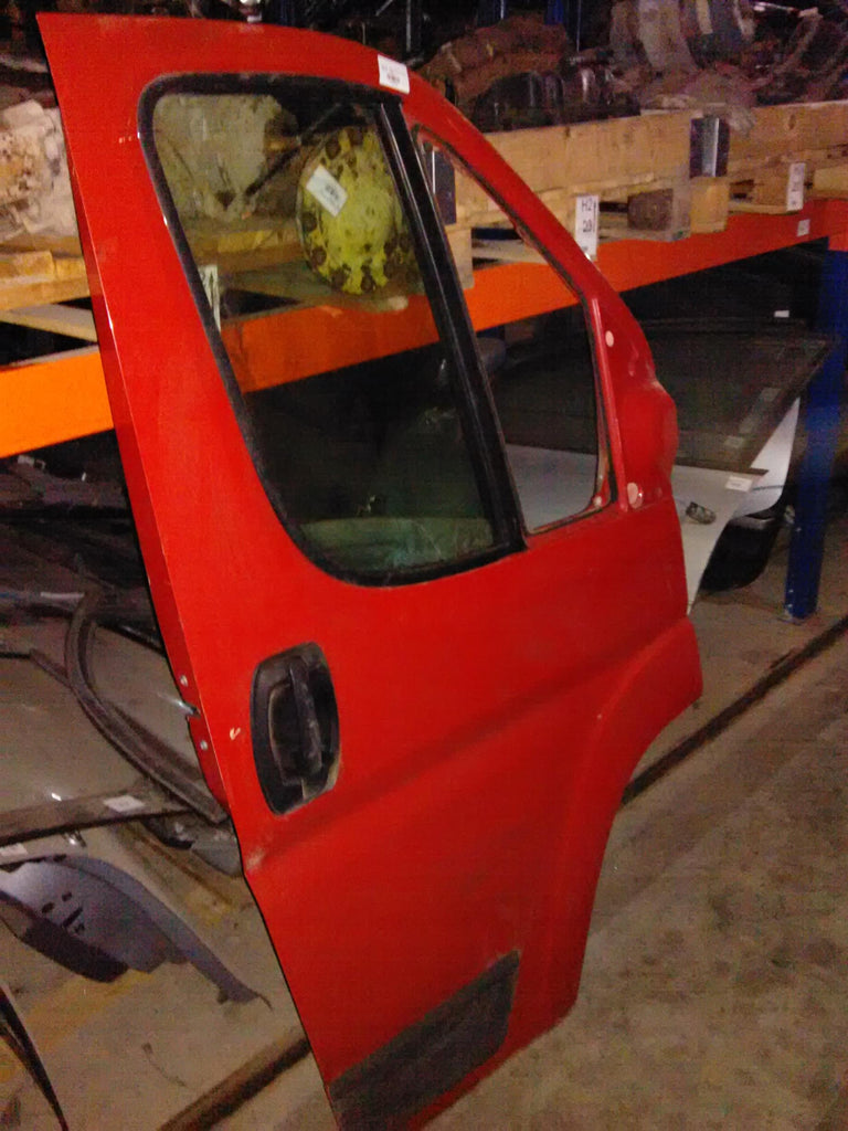 usa dreapta fata fara coltar Peugeot Boxer, an 2008