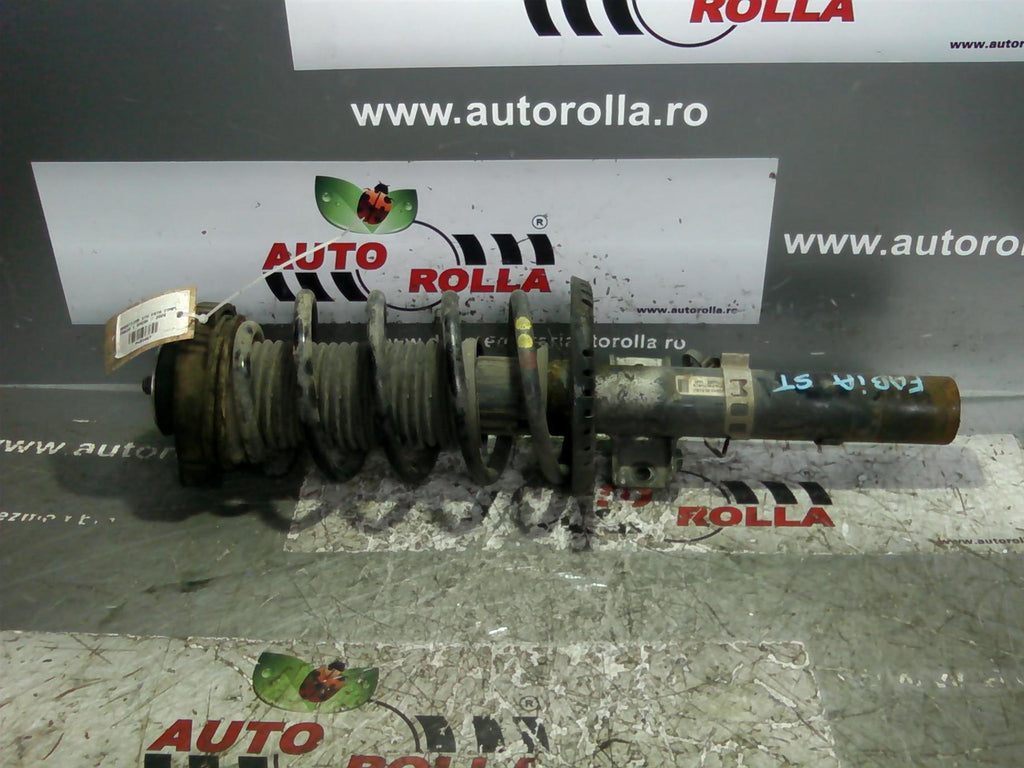 amortizor stanga fata complet Skoda Fabia, an 2006 break