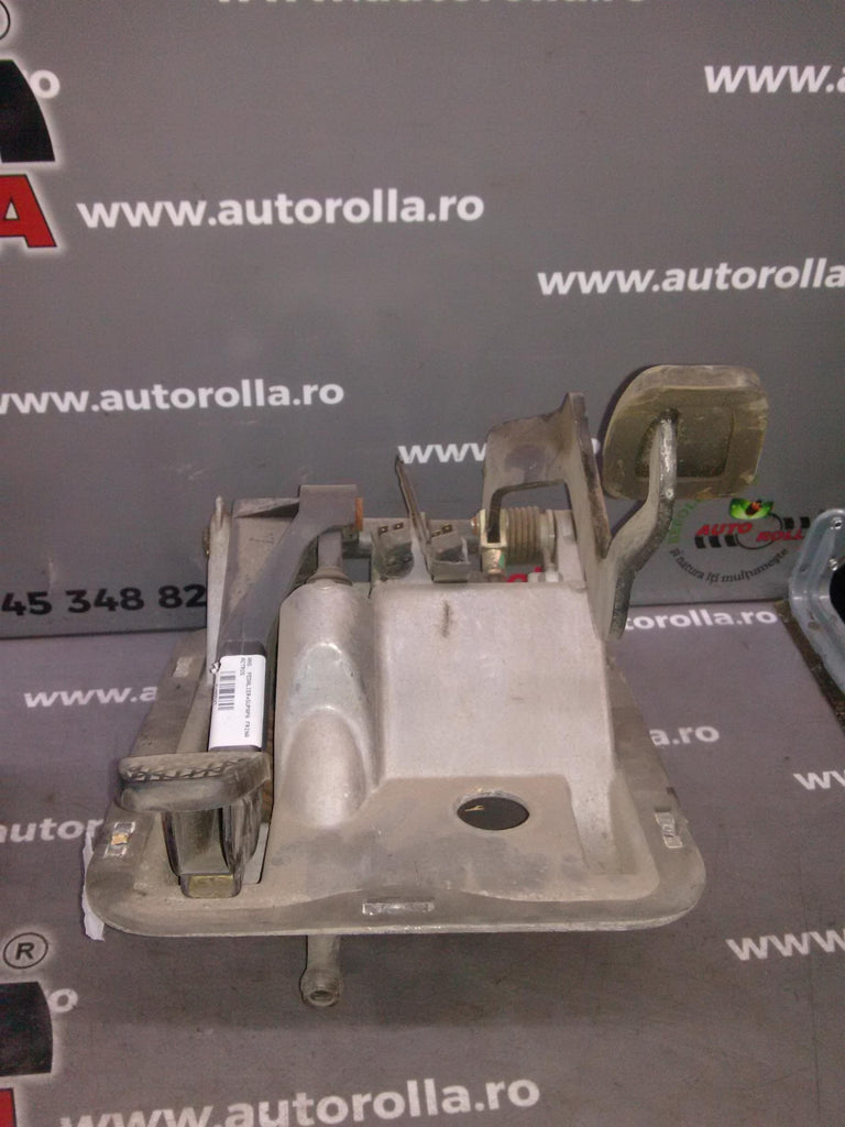 ansamblu pedalier si supapa frina Mercedes Actros