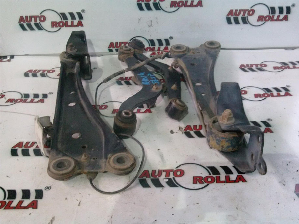 tiranti punte spate Toyota Rav 4, an 2008