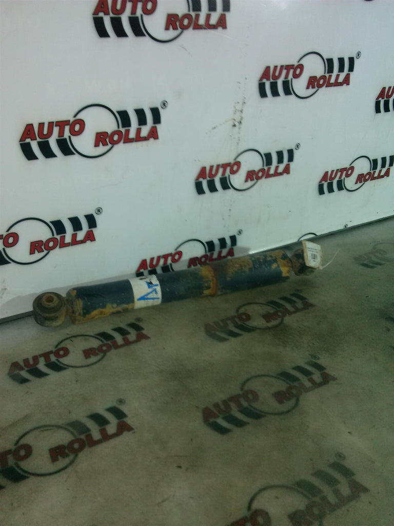 amortizor dreapta spate Toyota Rav 4, 2.2D, an 2008