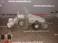 suport compresor ac Mercedes Bclass,2.0D an 2011