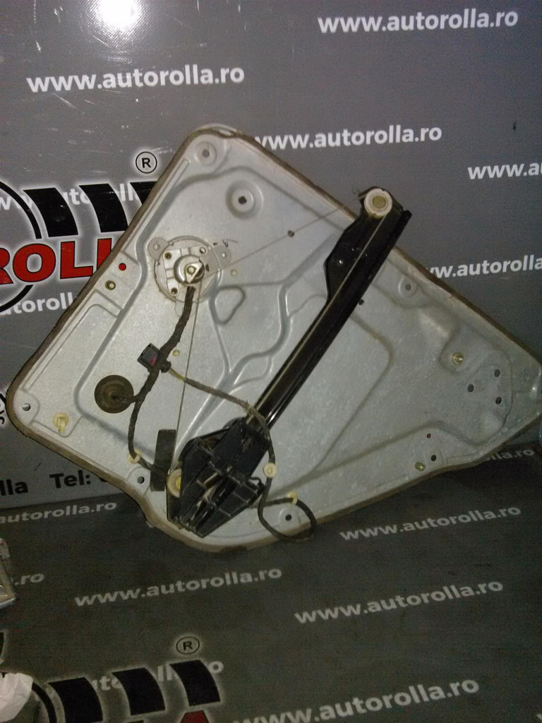 macara mecanica usa stanga spate Skoda Fabia, hatchback