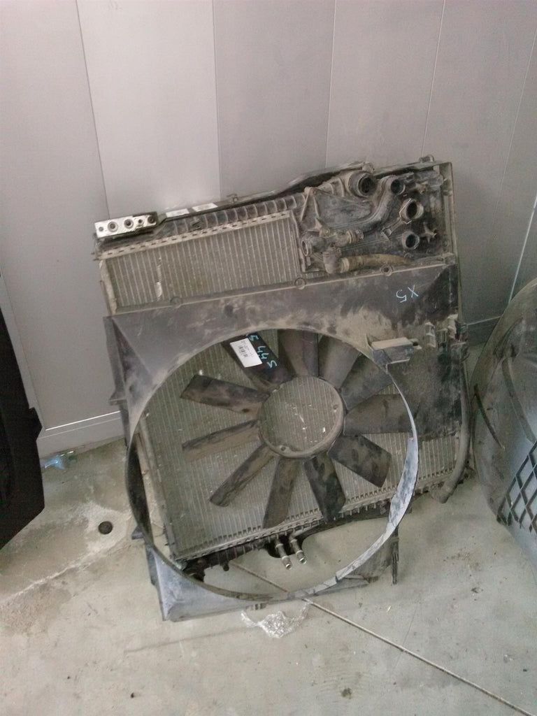 palet motor BMW X5 E53, 4.4S an 2002