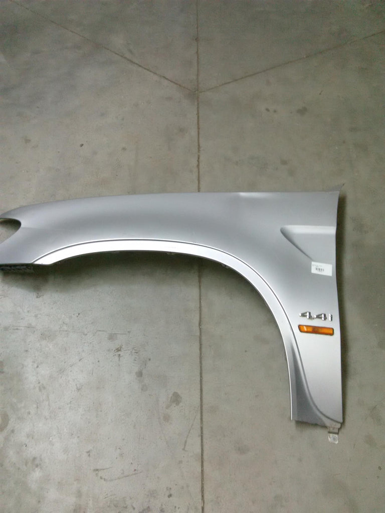 aripa stanga fata BMW X5 E53, an 2002