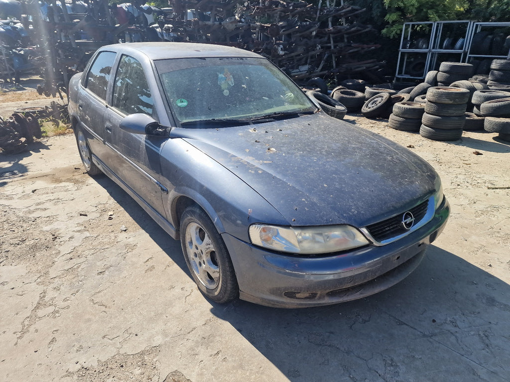 Dezmembrari Opel Vectra B 1.6S, an 2001, euro 4, Z16XE
