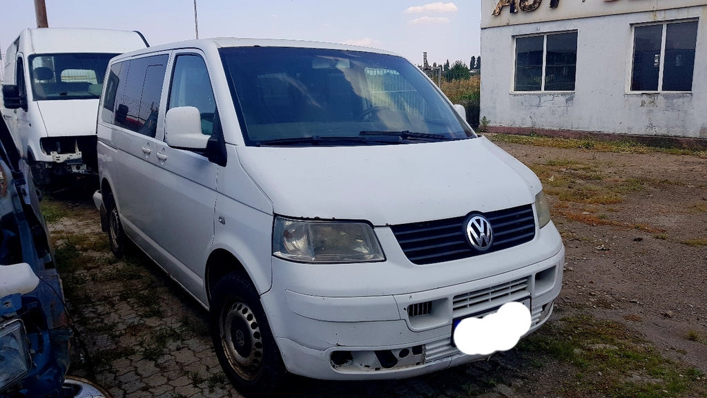 Dezmembrari Volkswagen T5 Caravelle, 2,5TDI, an 2006