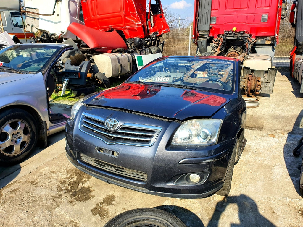Dezmembrari Toyota Avensis 2.0 d, an 2006
